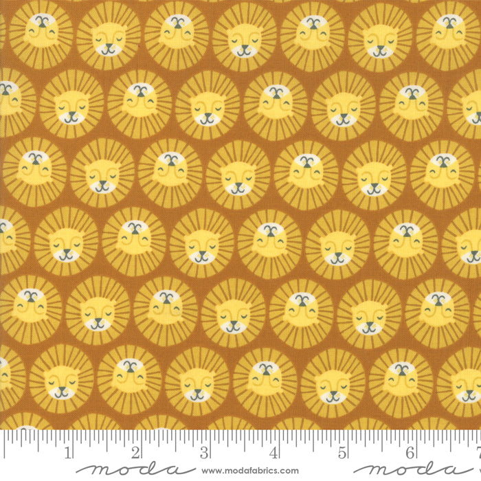 Moda Fabrics-Safari Life-20646-Lion Heads-Amber