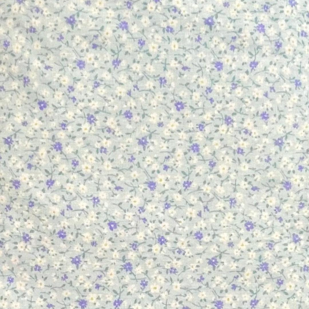Sevenberry Petite Garden-6121 9-3-Lilac on Blue