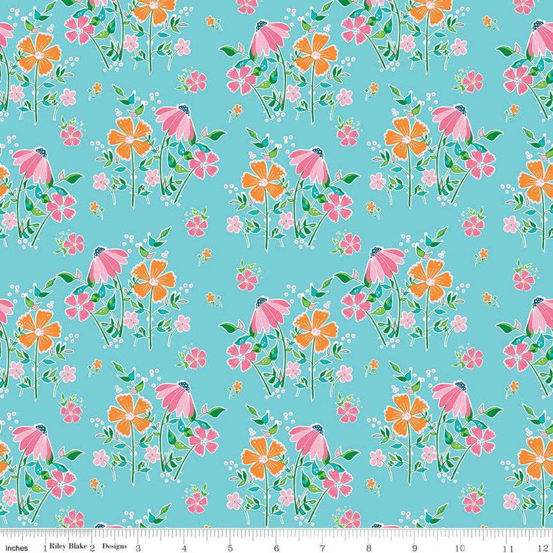 Riley Blake Quilting Cotton-Play Outside-Blue Floral